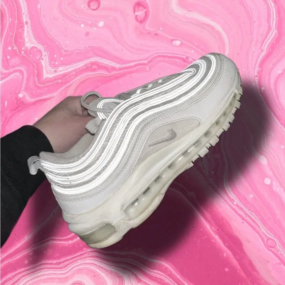 Air max - Picture 1 of 2